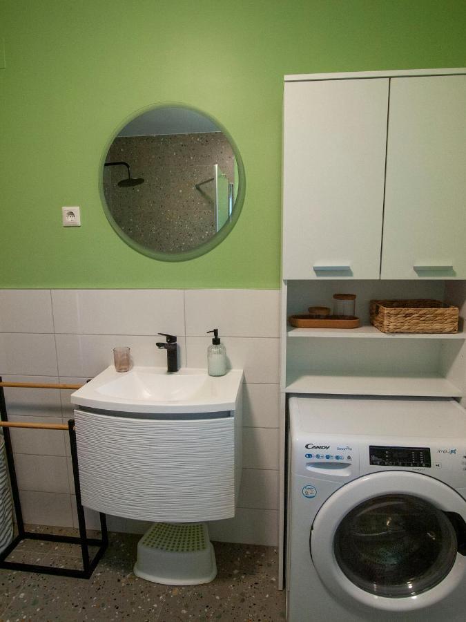 Holiday House Zarja - With Sauna And Hot Tub Bizeljsko エクステリア 写真