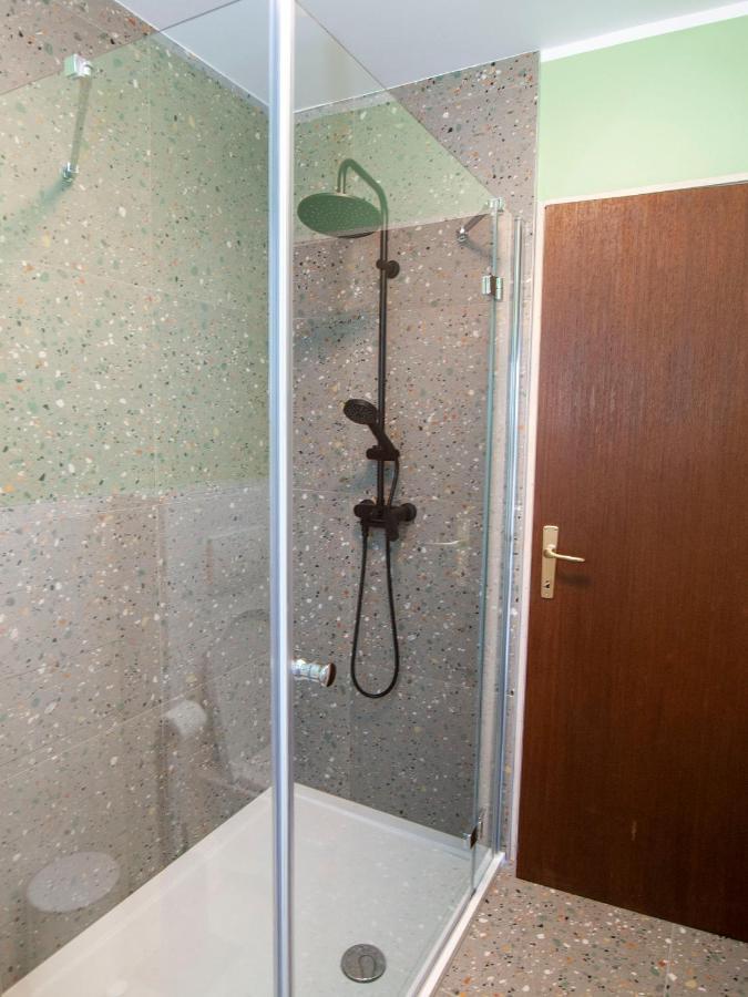 Holiday House Zarja - With Sauna And Hot Tub Bizeljsko エクステリア 写真