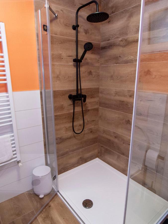 Holiday House Zarja - With Sauna And Hot Tub Bizeljsko エクステリア 写真