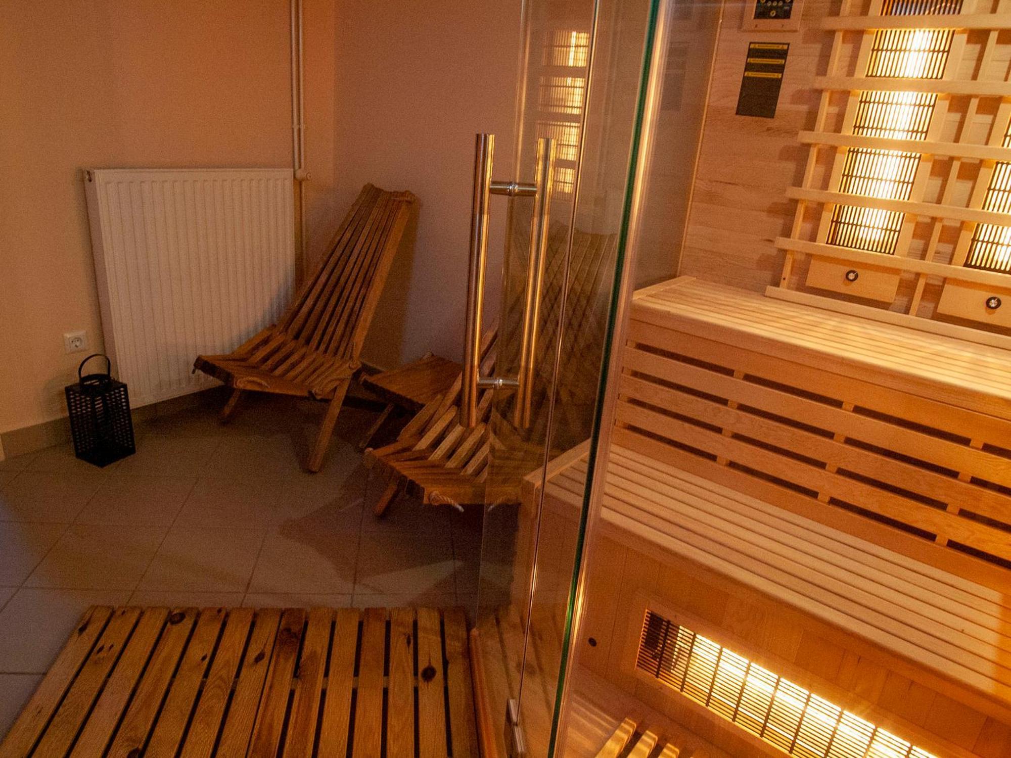 Holiday House Zarja - With Sauna And Hot Tub Bizeljsko エクステリア 写真